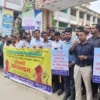 পেশার মর্যাদা রক্ষা এবং নিরাপদ কর্মপরিবেশের দাবিতে চাঁদপুরে ফারিয়ার মানববন্ধন