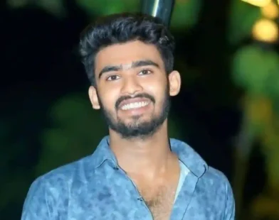 হাইমচরে পুকুরের ঘাটলা নির্মাণ কে কেন্দ্র করে নানার বাড়ি এসে নাতি খুন
