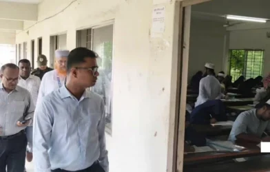 ​হাইমচরে এইচএসসি ও সমমান পরীক্ষায় প্রথম দিনে অনুপস্থিত ২১ পরীক্ষার্থী