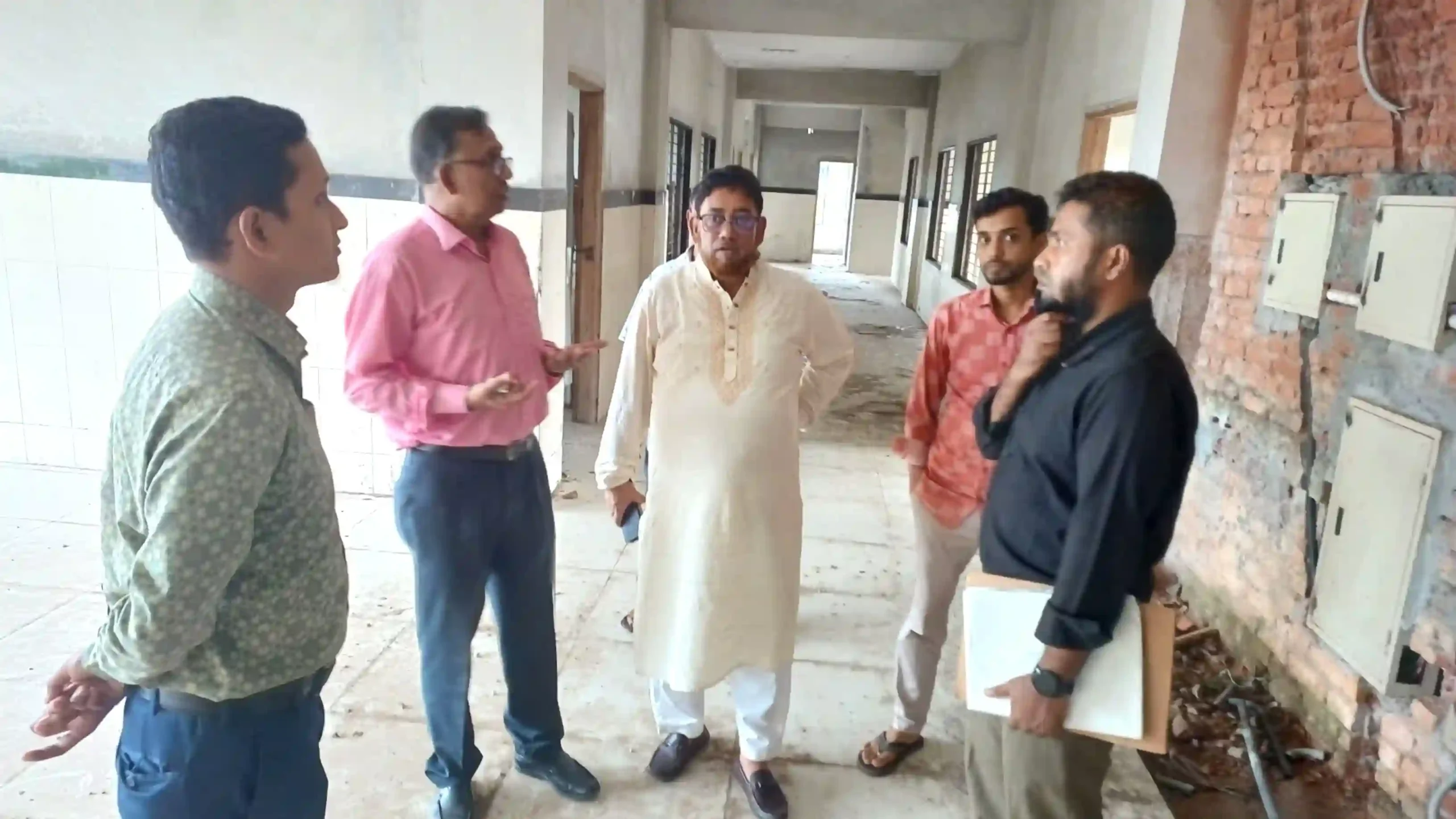 হাইমচর স্বাস্থ্য কমপ্লেক্সের নতুন ভবন নির্মাণকাজ দ্রুত চালুর উদ্যোগ