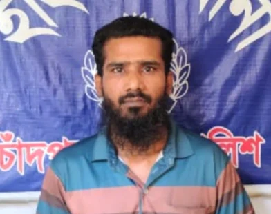 হাইমচরে ৬ পিস ইয়াবাসহ এক মাদক কারবারি গ্রেফতার