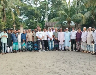 হাইমচরে মাদকমুক্ত যুবসমাজ গড়তে ঐতিহ্যবাহী হাড়িভাঙ্গা খেলা