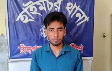 হাইমচরে চুরি মামলার সন্দেহভাজন আসামি গ্রেপ্তার
